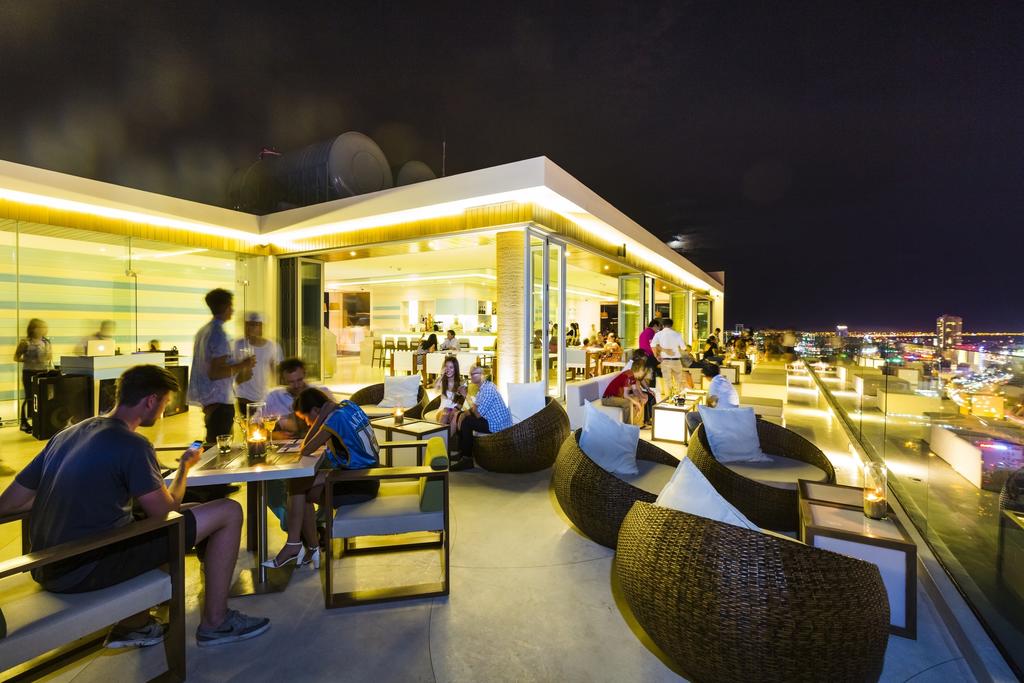 Căn Hộ - Khách sạn A La Carte Đà Nẵng - Khách sạn mặt biển